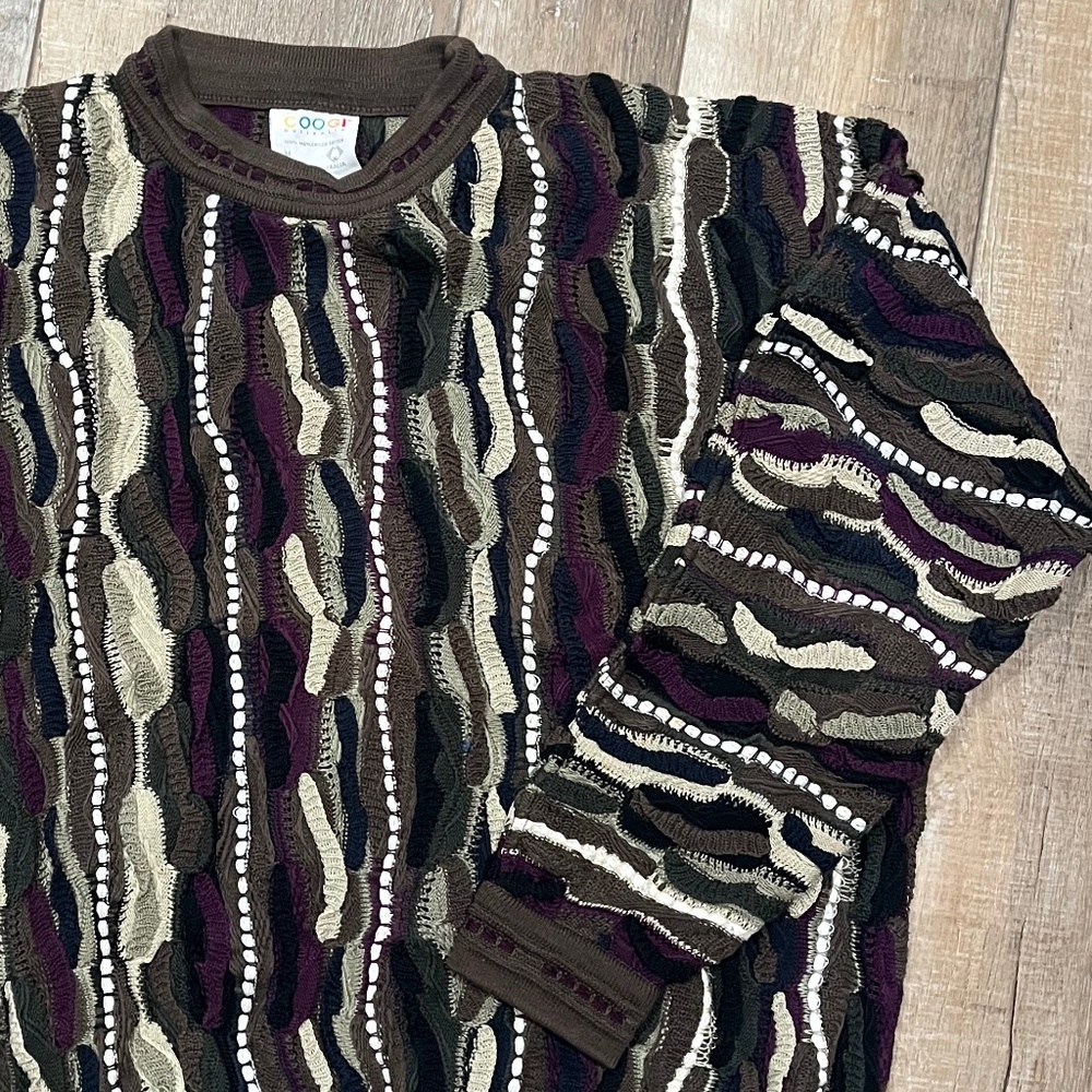 COOGI sweater